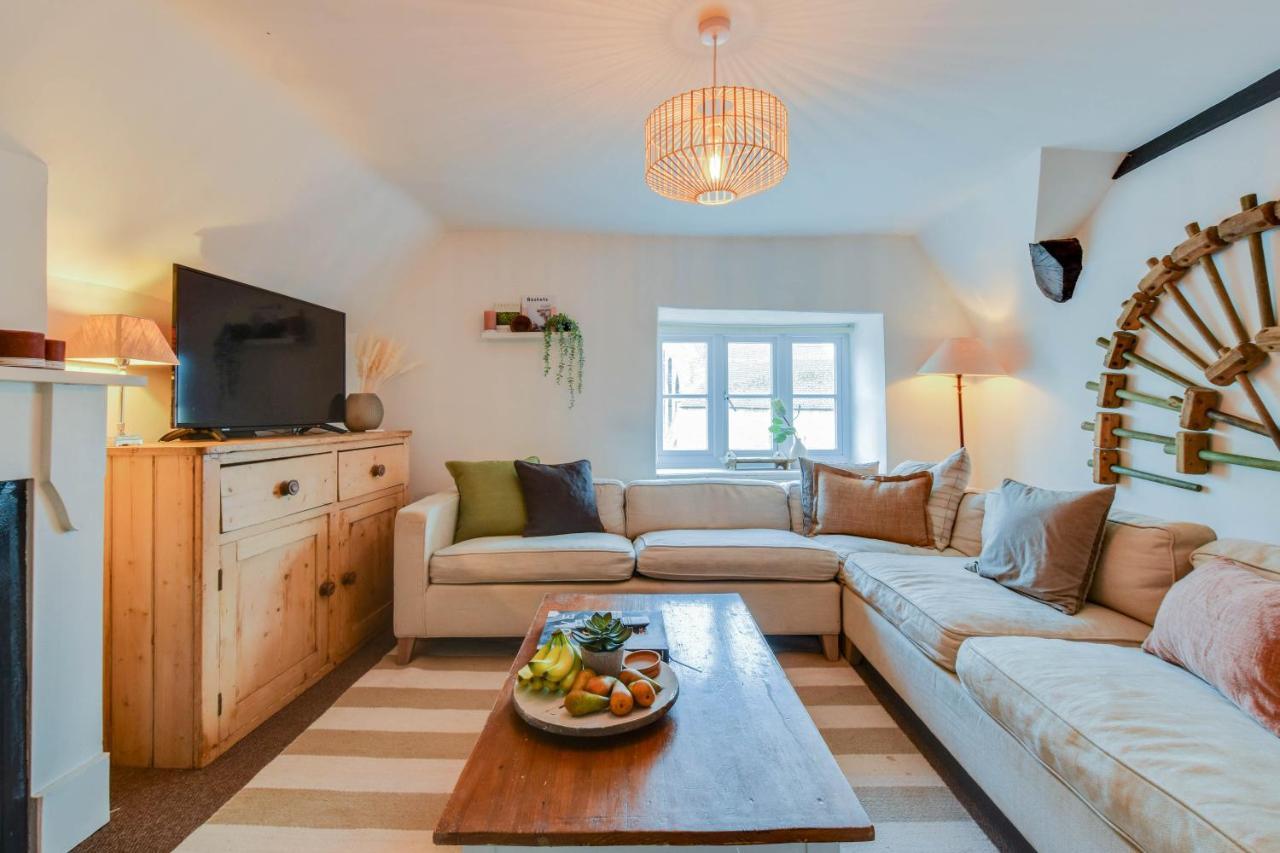 Апартаменты The Nook, Newly Available Relaxed 2 Bed, Cotswolds Саут-Керни Экстерьер фото